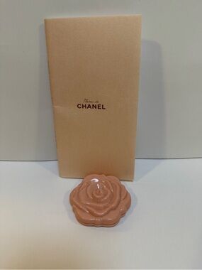 Chanel Note Book with Pink Mirror NWOT